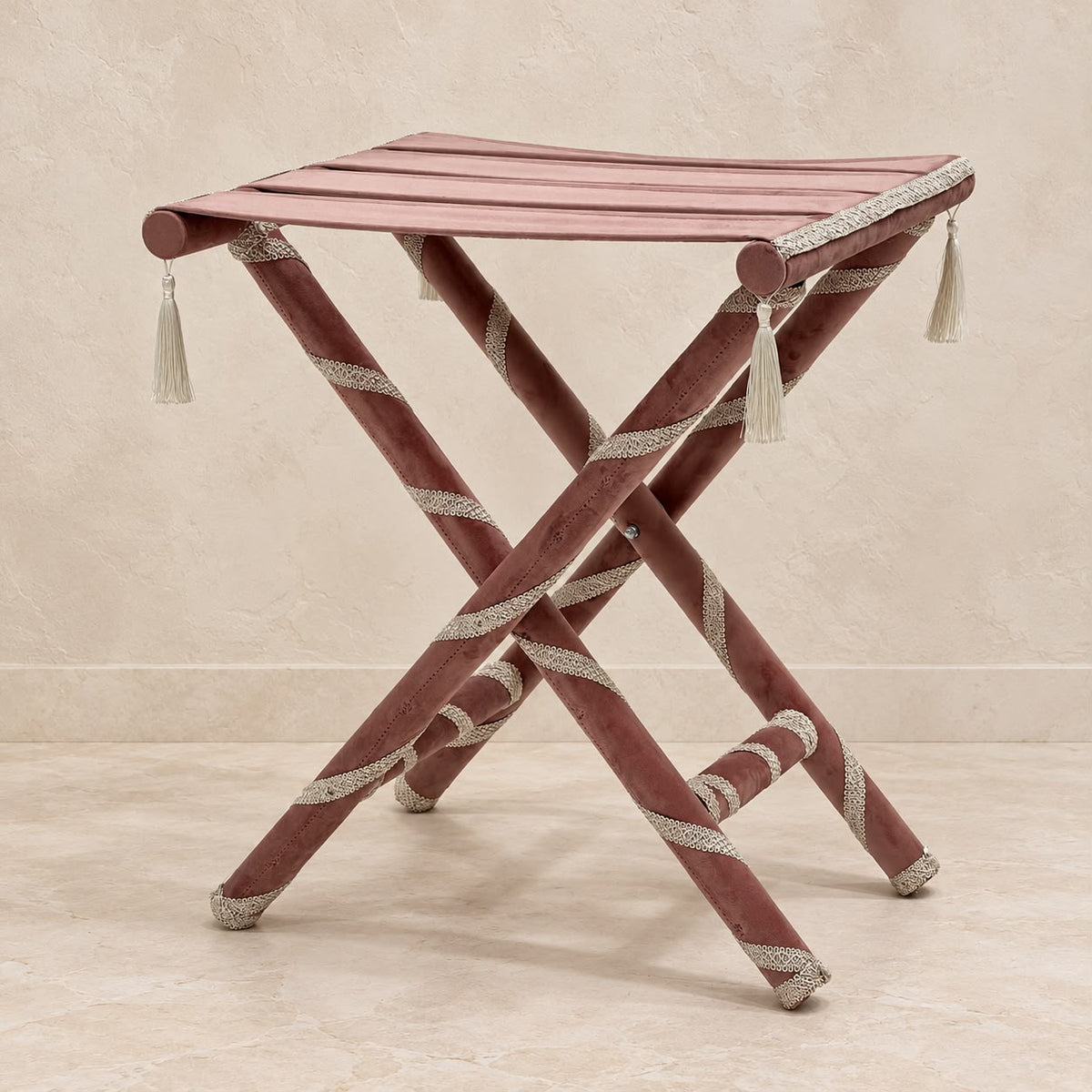 Serving Table